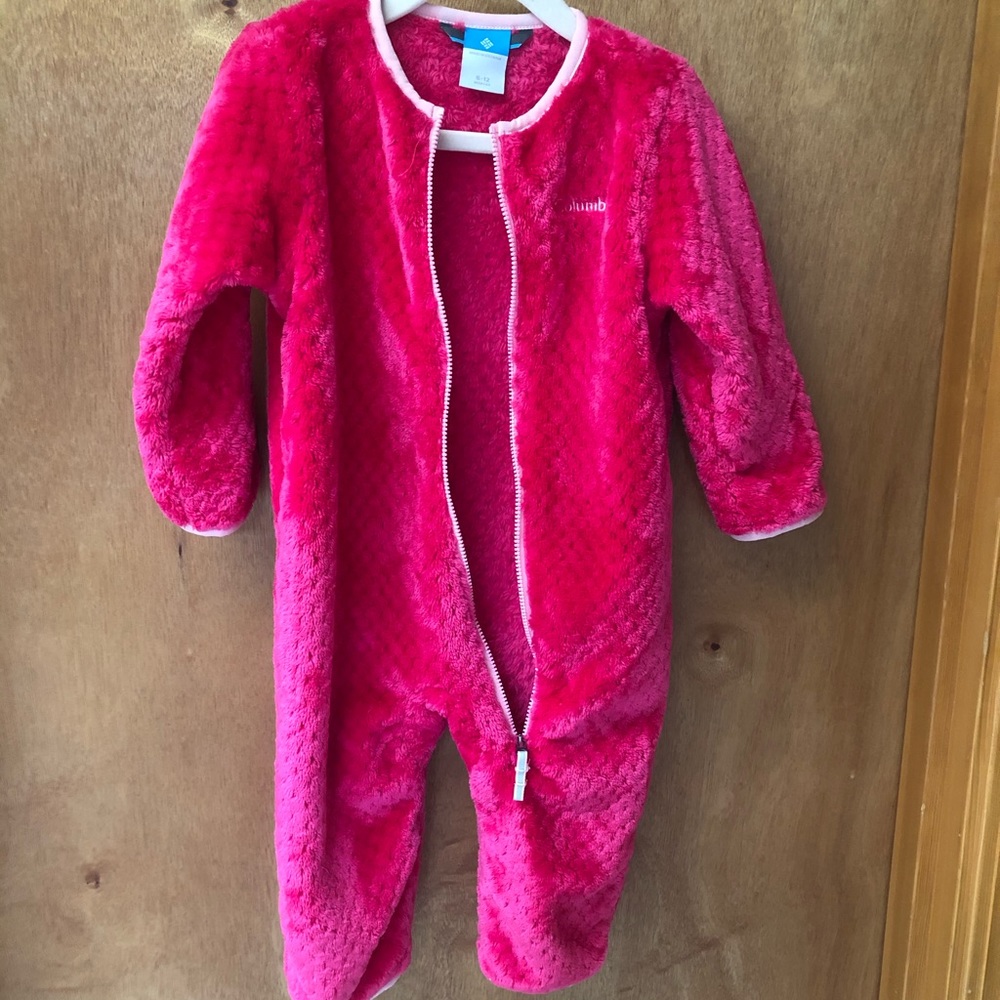 4 listings 15$! Columbia Baby Fleece Bodysuit